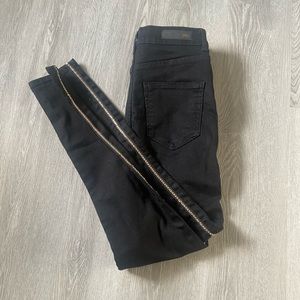 Zara Black Skinny Jeans With Gold Chains on the side